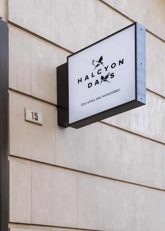 Halcyon Days Designer Apartments By Ana Locking Малага Екстериор снимка