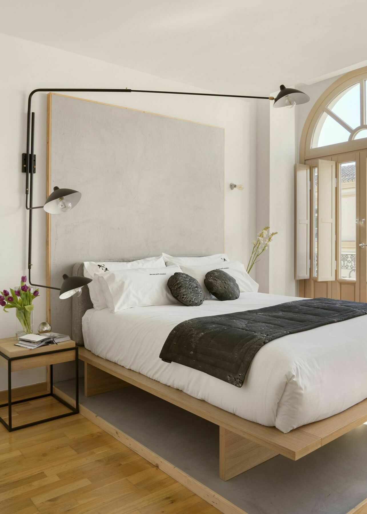 Halcyon Days Designer Apartments By Ana Locking Малага Екстериор снимка